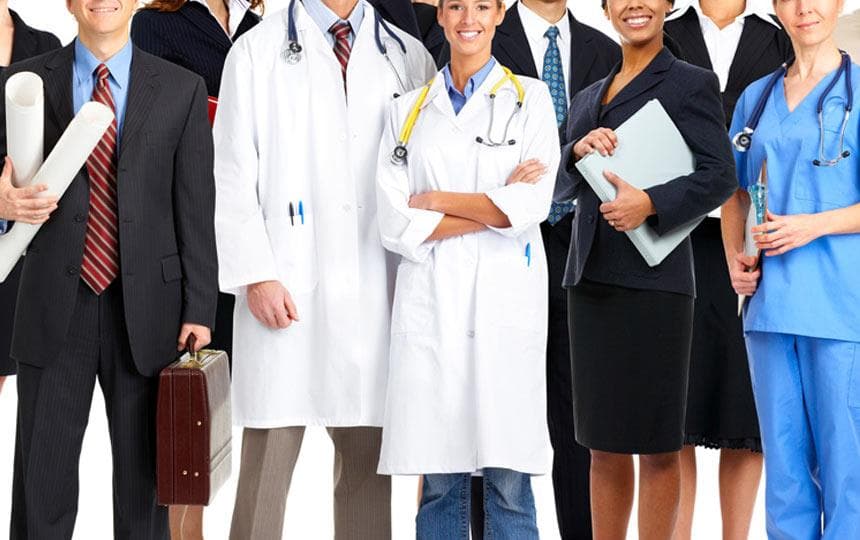 بایدها و نبایدهای لباس و مانتو فرم در مشاغل مختلف چیست؟