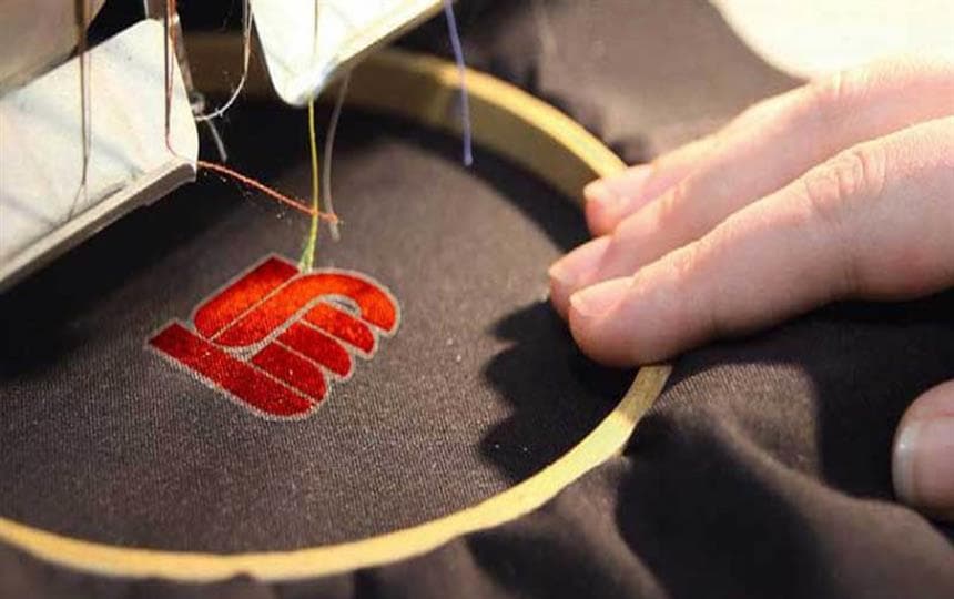 چاپ و گلدوزی روی مانتو فرم اداری