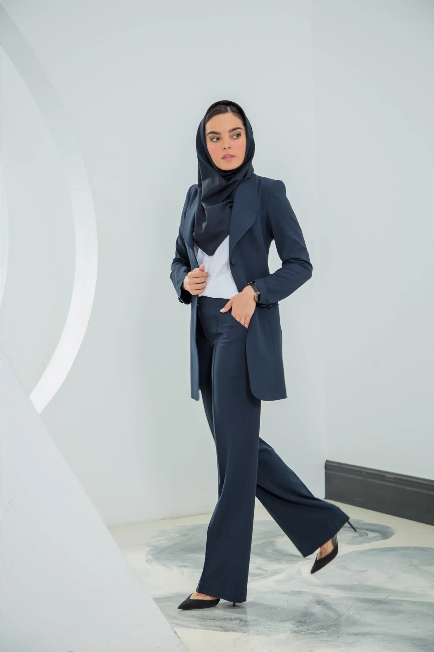 کت شلوار اداری یقه آرشال | مانتو اداری ایندو